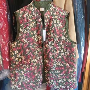 Coldwater Creek  New with tags reversible vest, size M/12